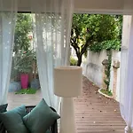 Appartement T2 Avec Grande Terrasse Idealement Situe Cannes Centre